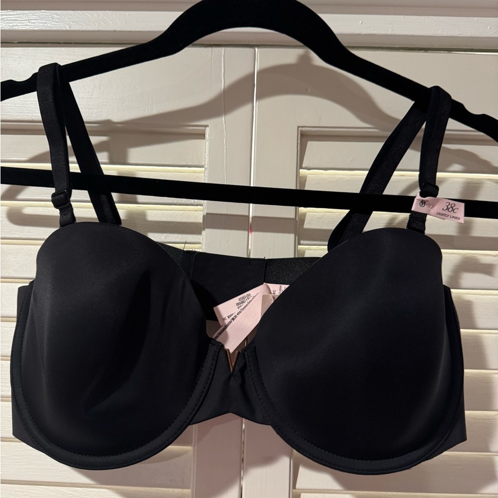 NWT VS Multi-Way Bra